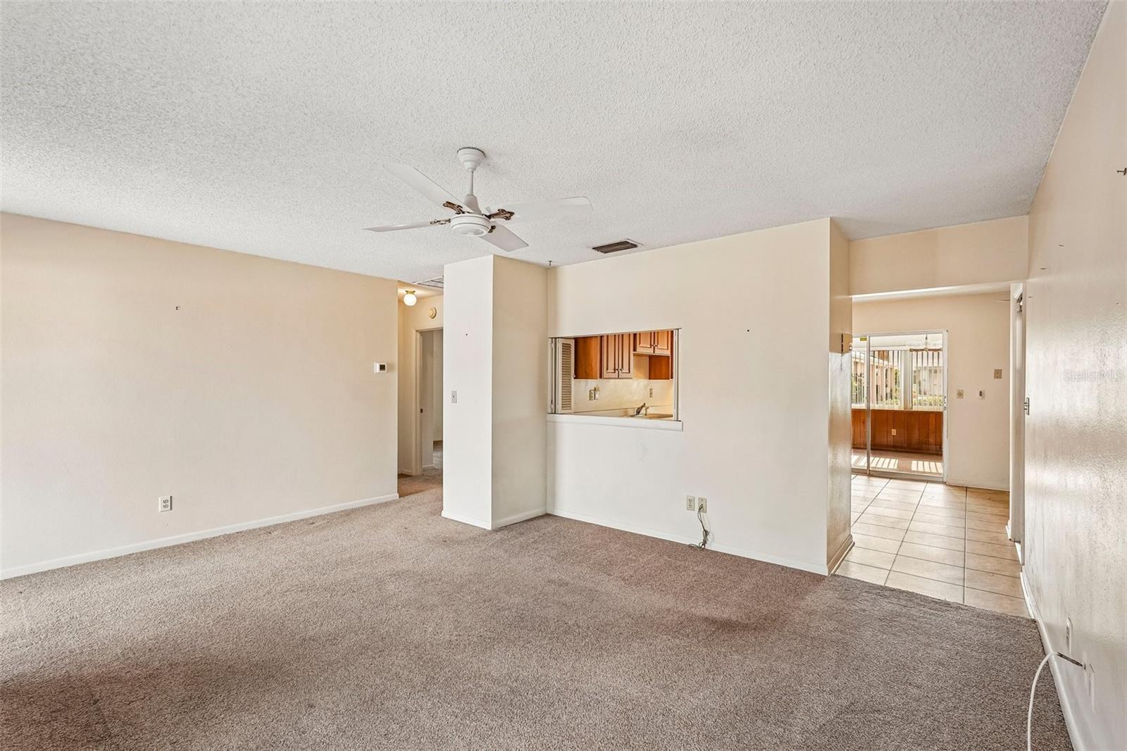 1329 NEW BEDFORD DR