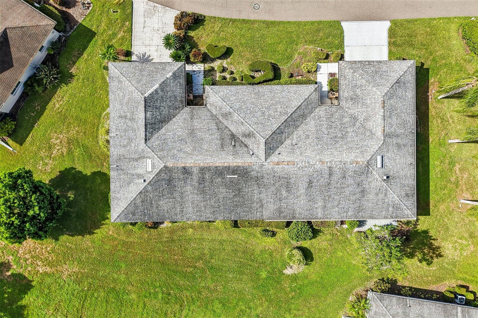 1304 LELAND DR