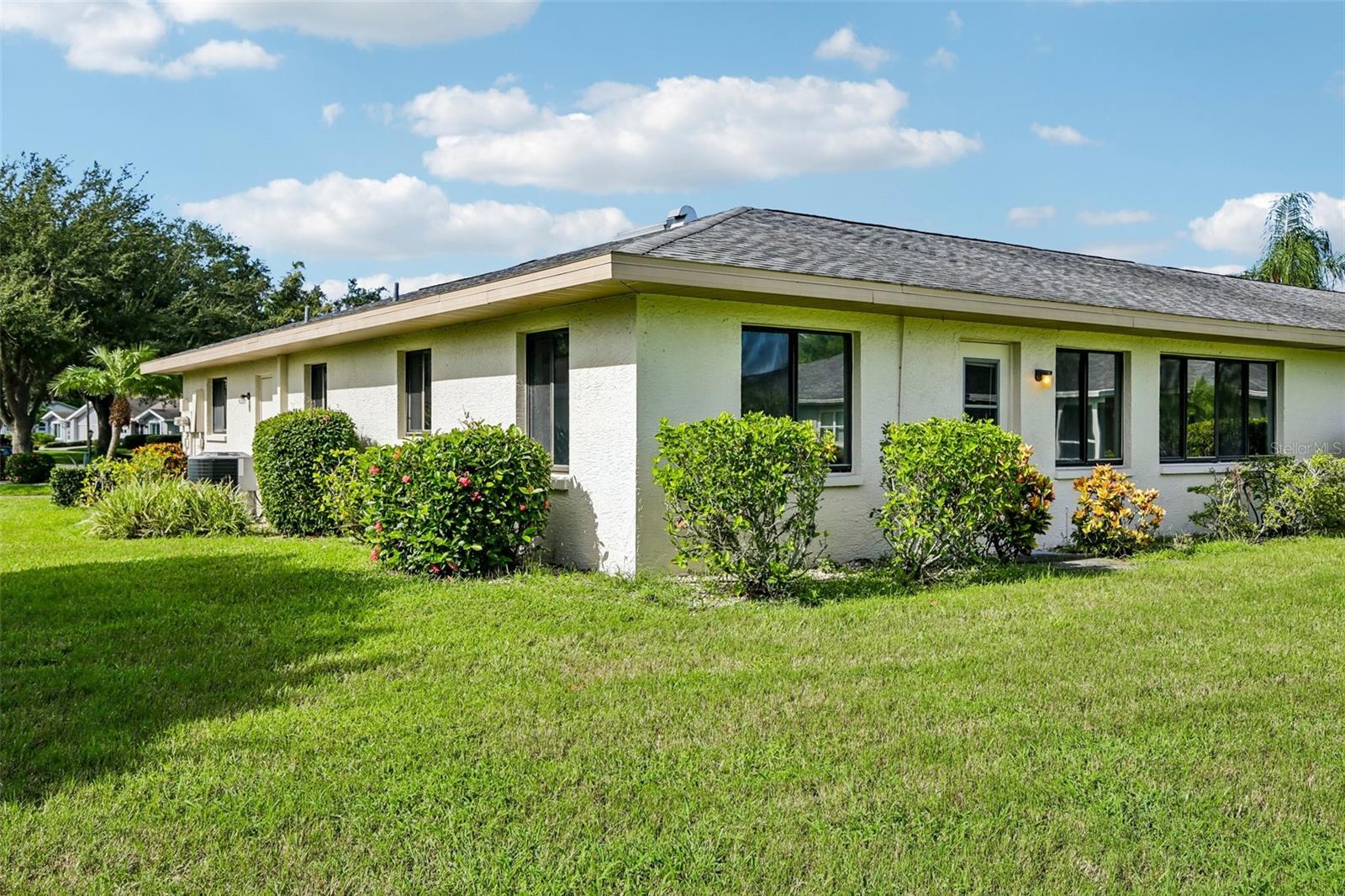 1304 LELAND DR