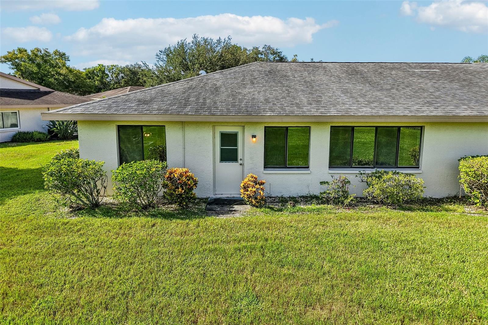 1304 LELAND DR