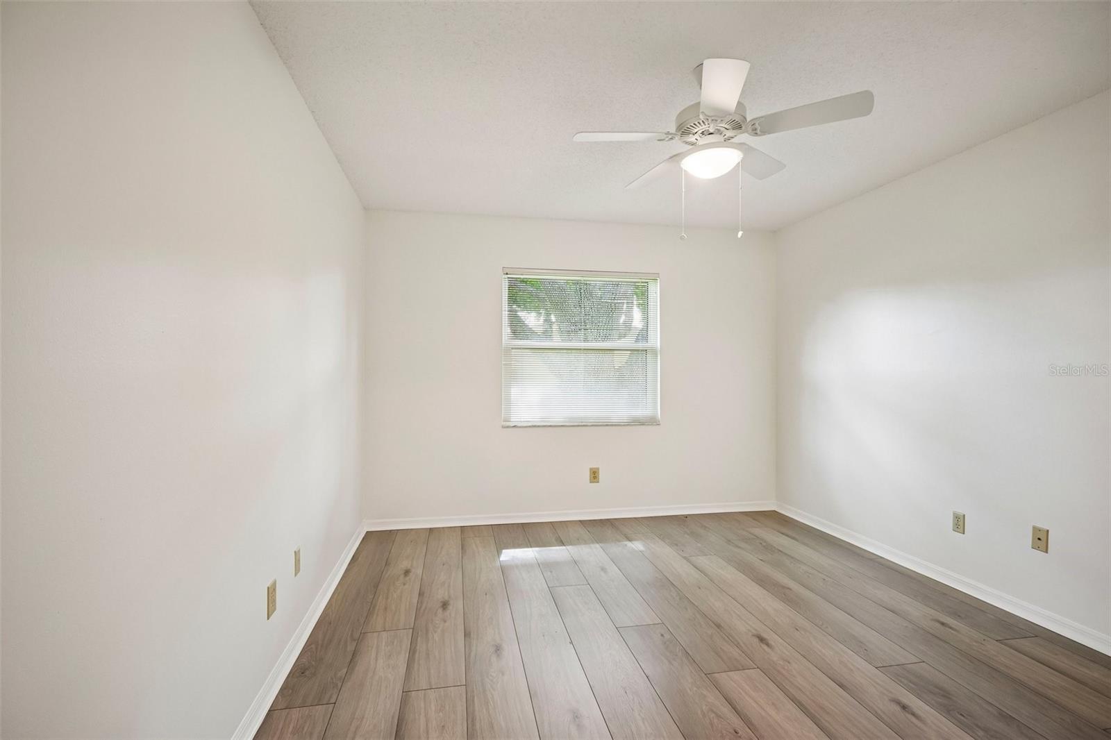 2224 GRENADIER DR