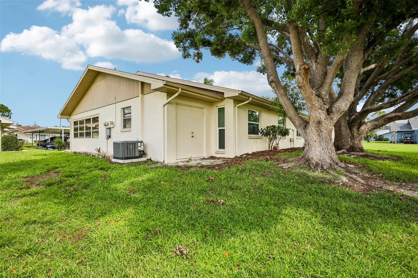 2224 GRENADIER DR