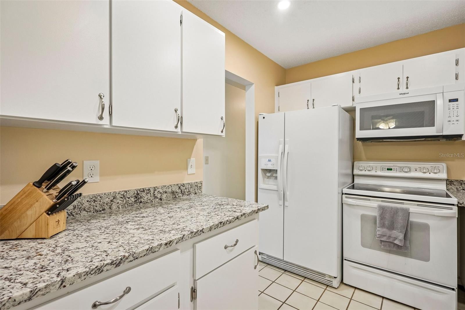 2224 GRENADIER DR