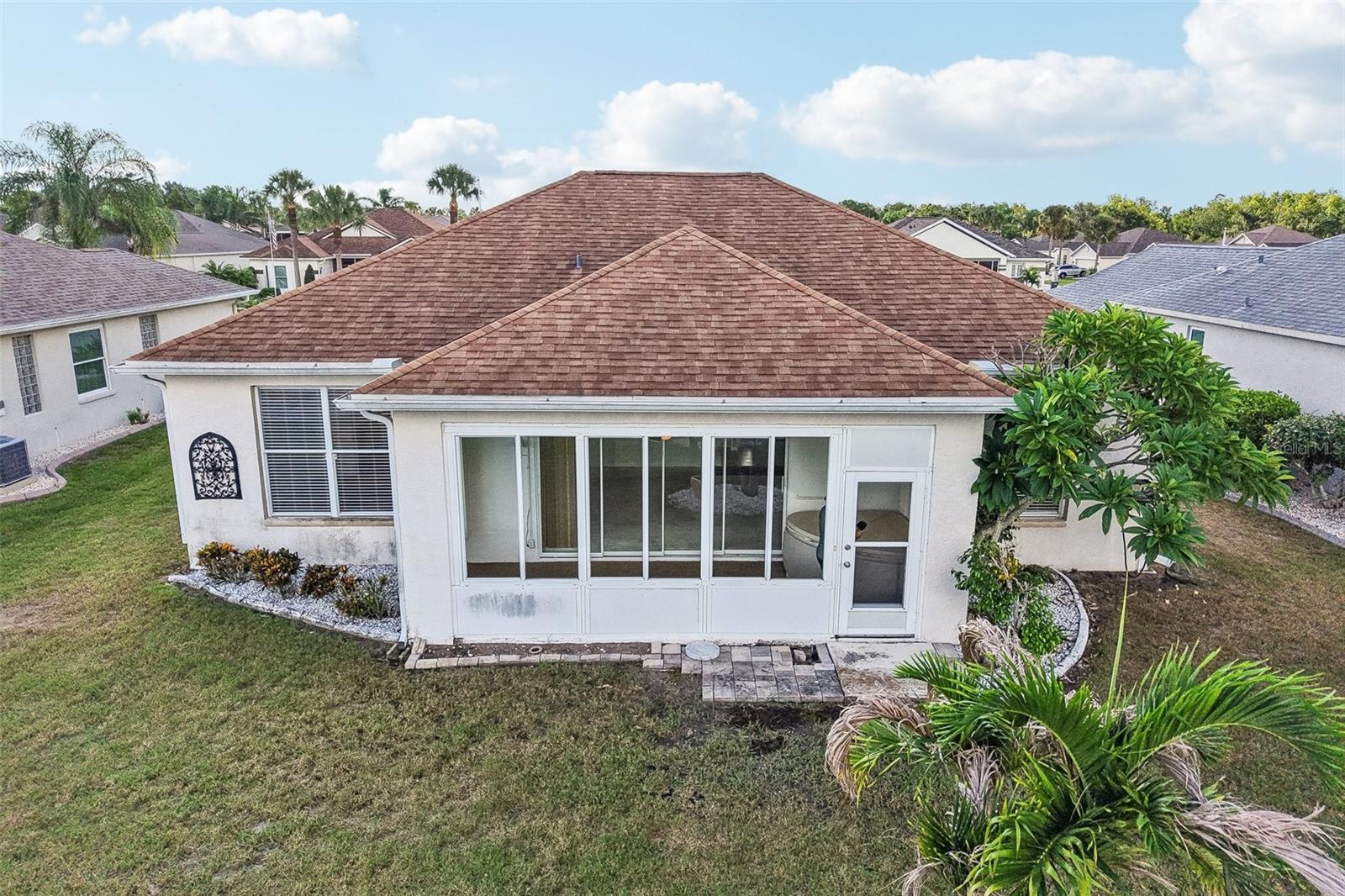 1104 VILLEROY DR