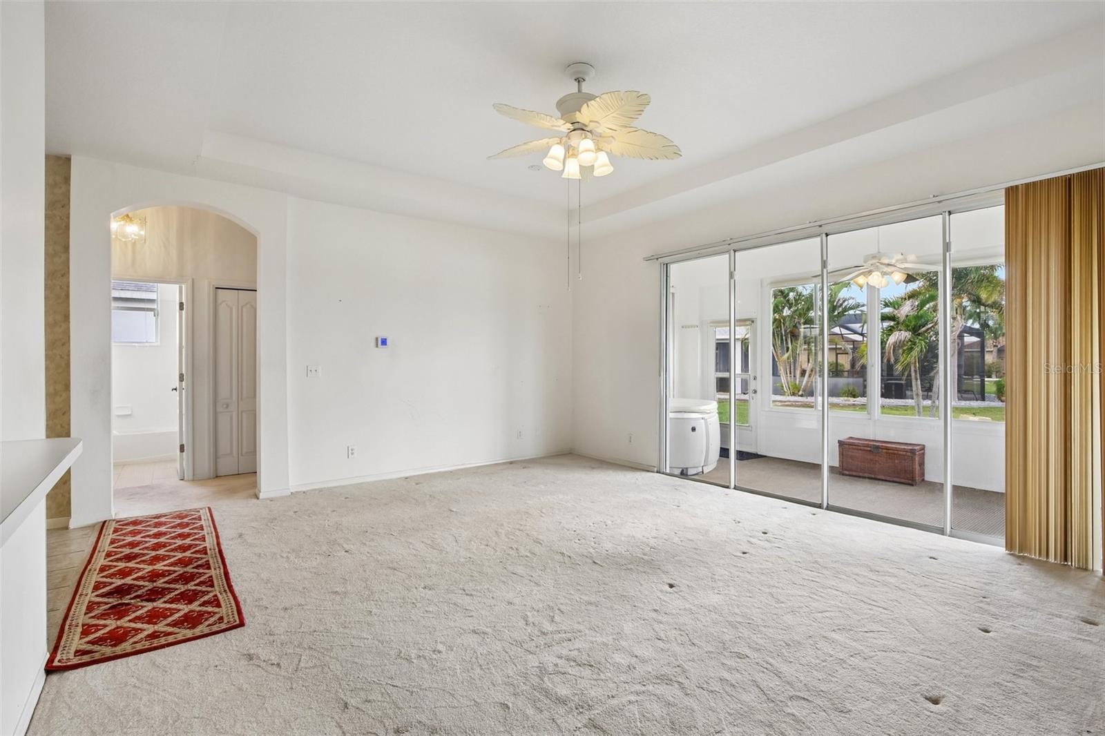 1104 VILLEROY DR