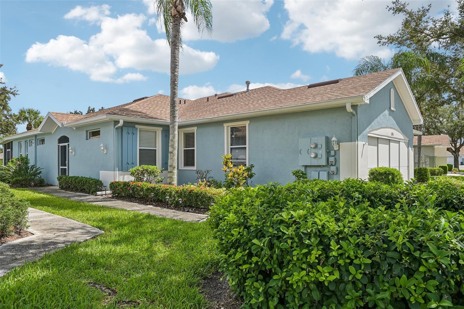 1230 HUNTINGTON GREENS DR