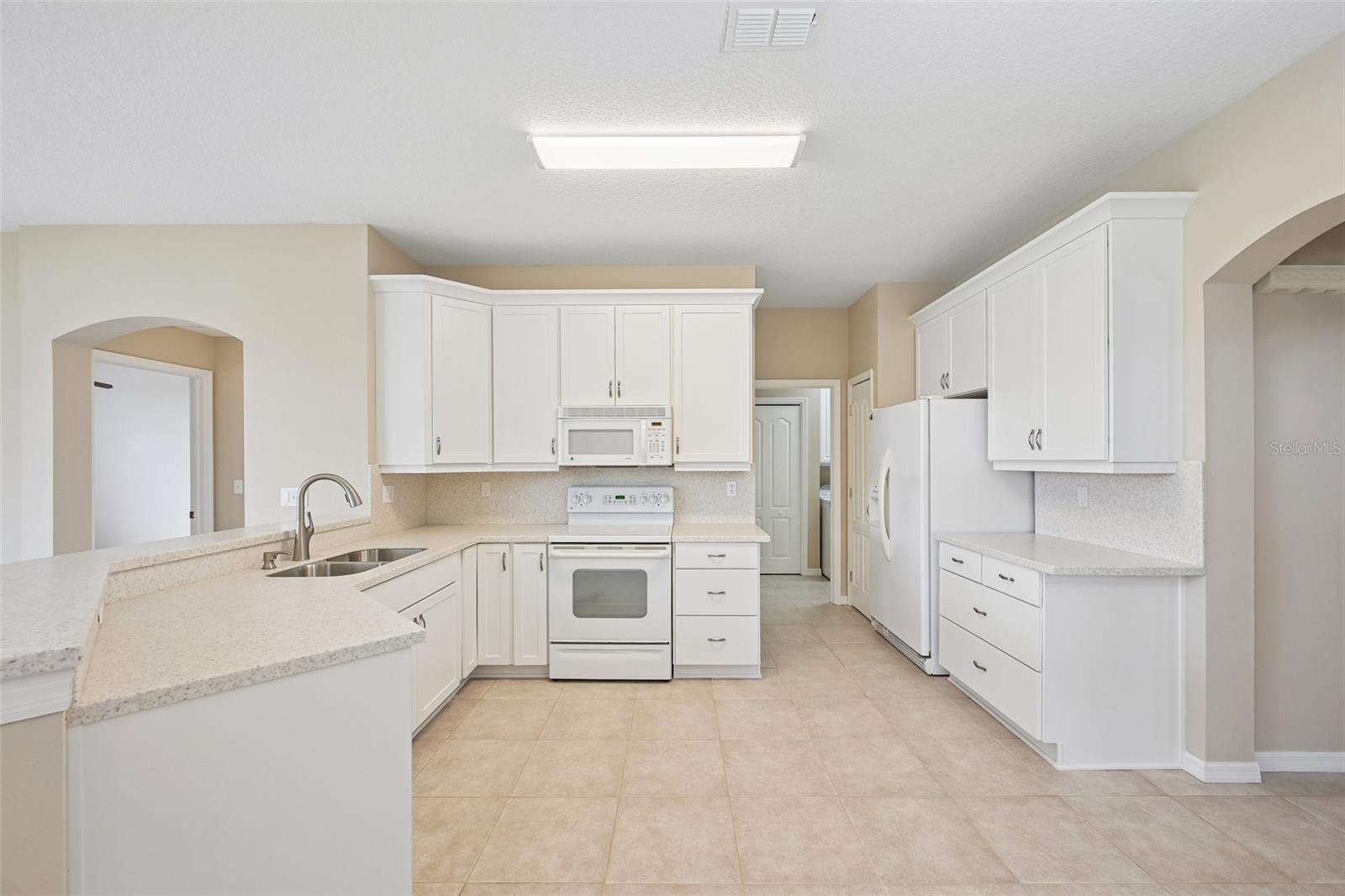 1933 INVERNESS GREENS DR