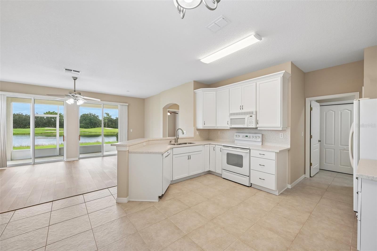 1933 INVERNESS GREENS DR