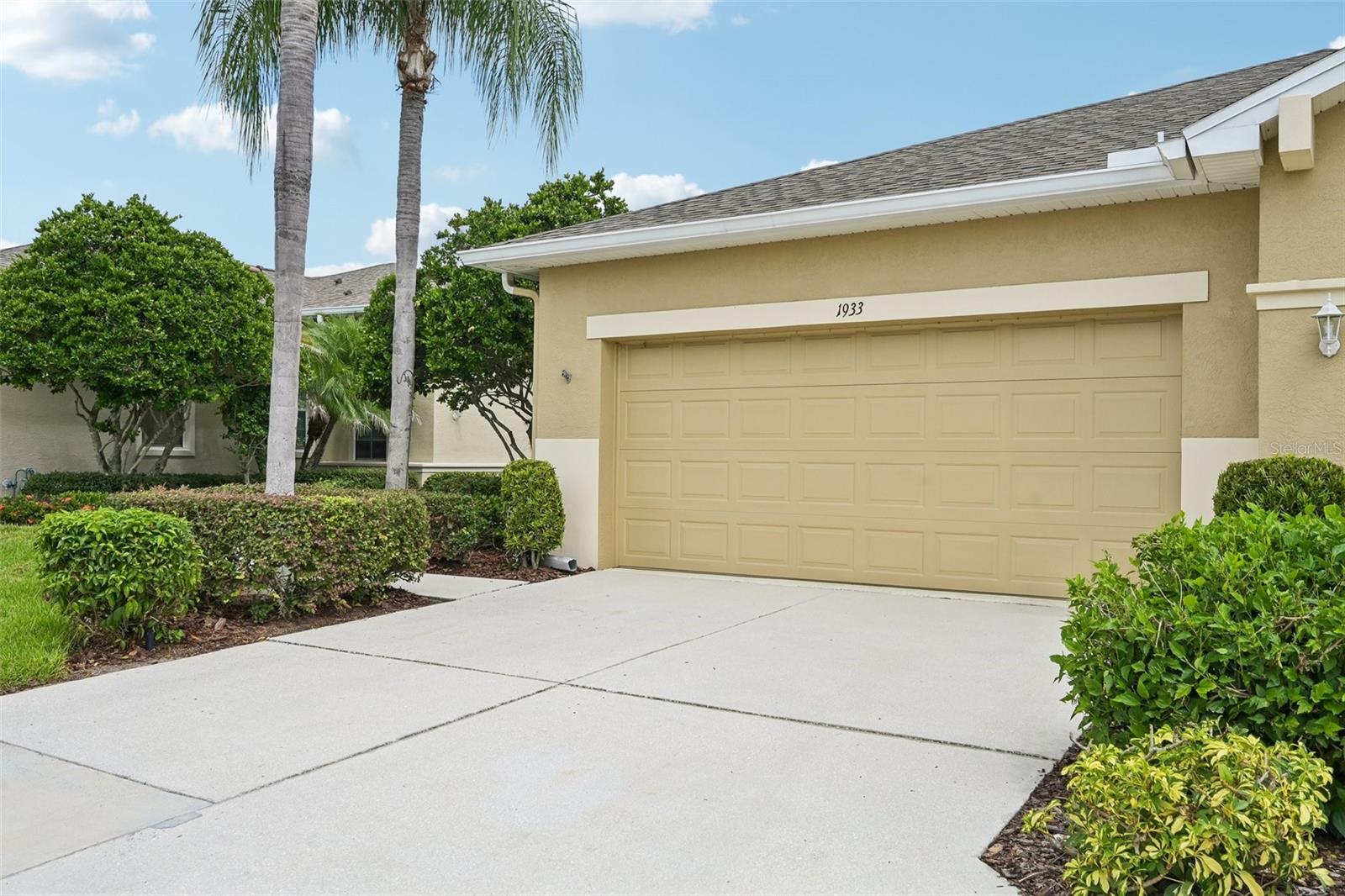 1933 INVERNESS GREENS DR