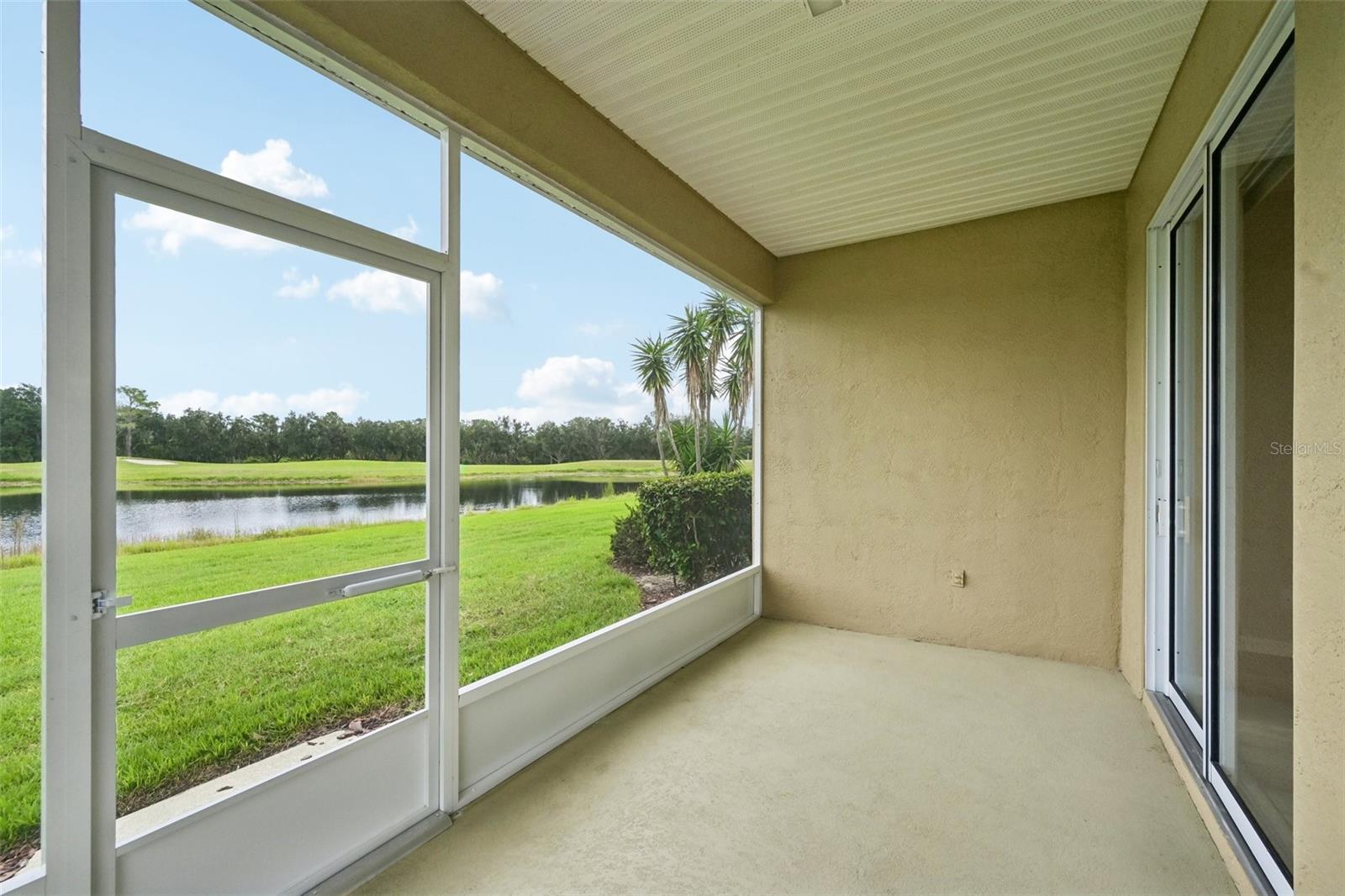 1933 INVERNESS GREENS DR