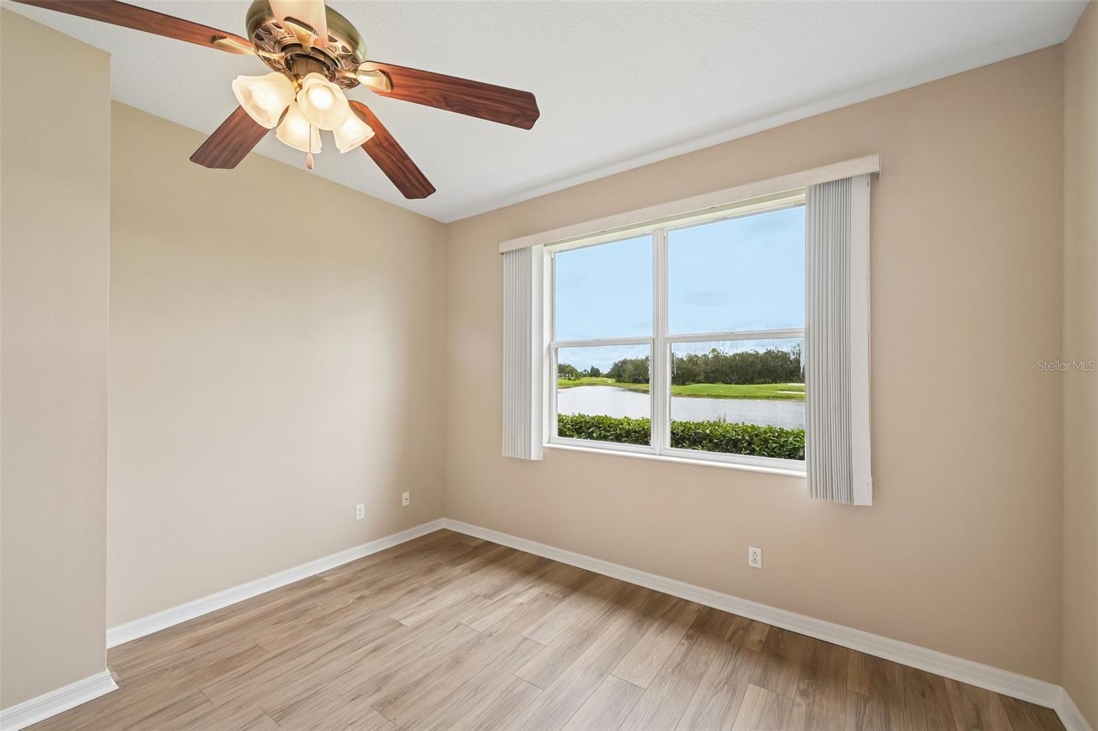 1933 INVERNESS GREENS DR