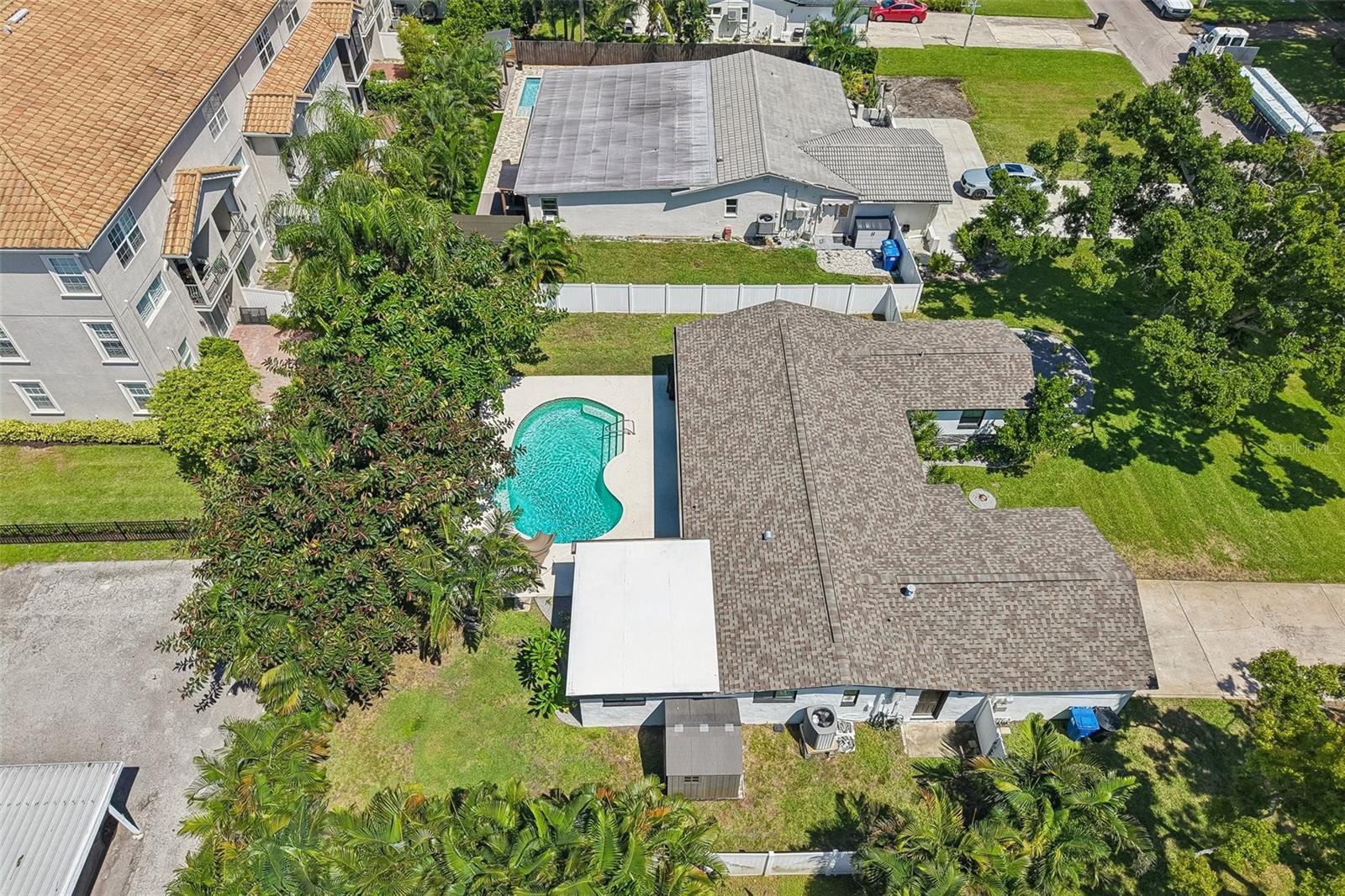 4600 BAYSHORE BLVD NE
