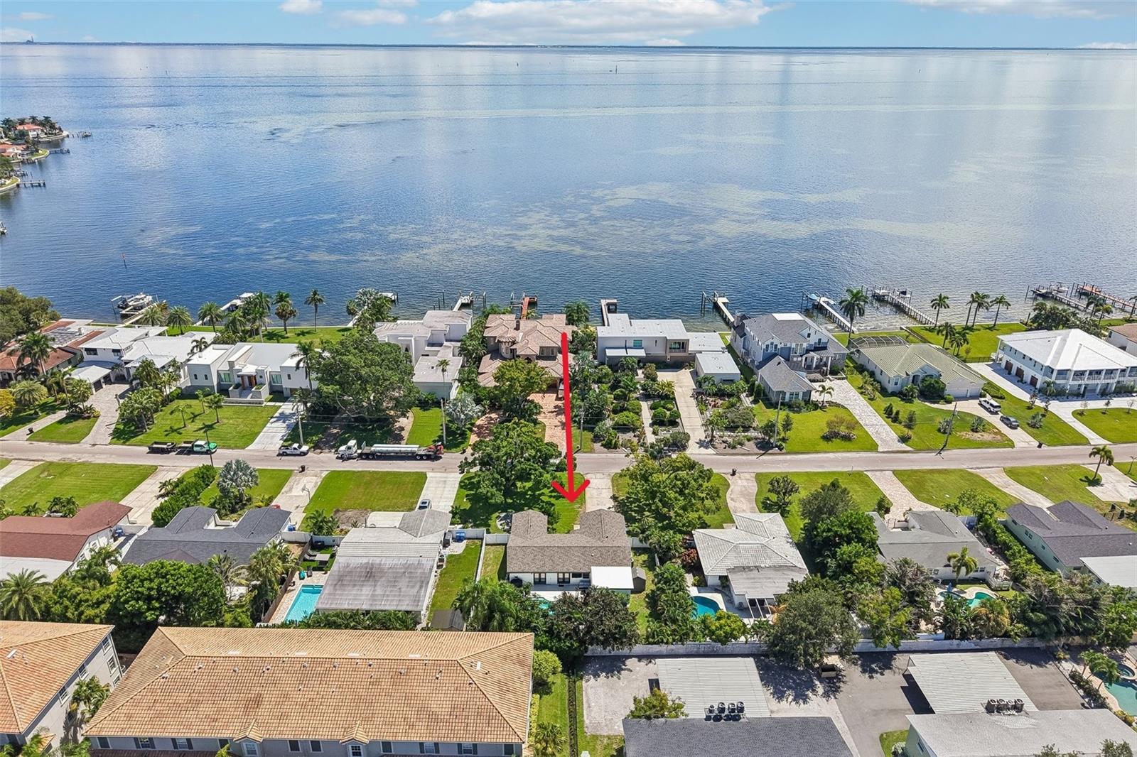 4600 BAYSHORE BLVD NE
