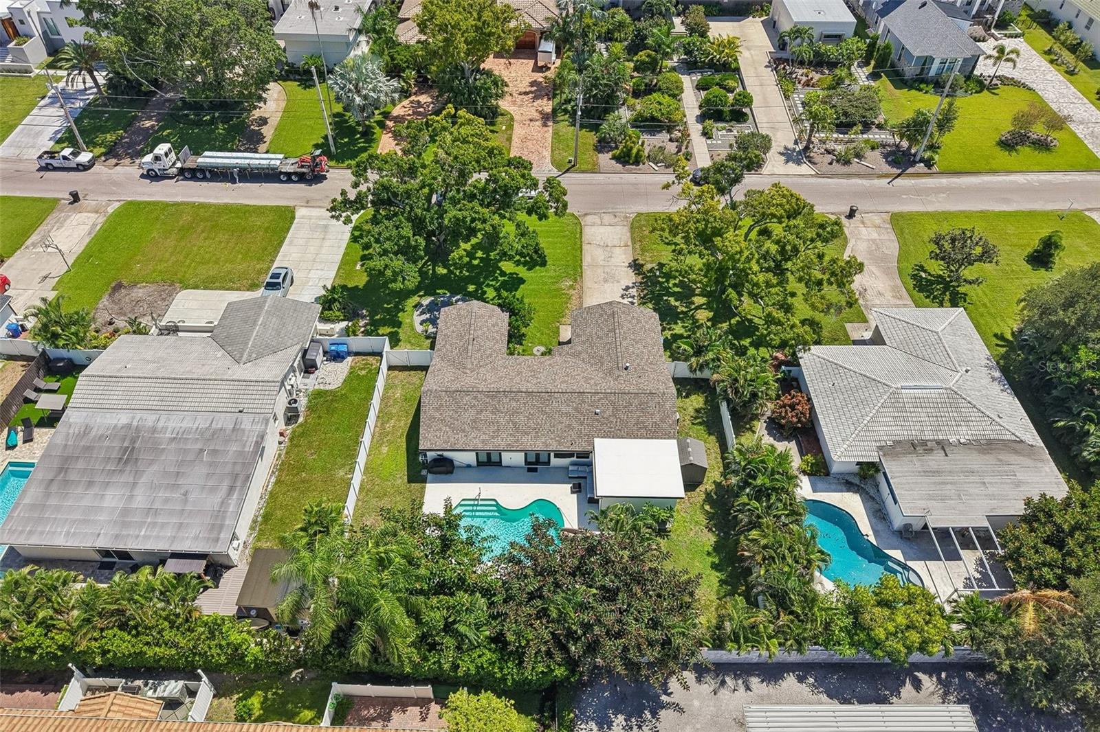 4600 BAYSHORE BLVD NE