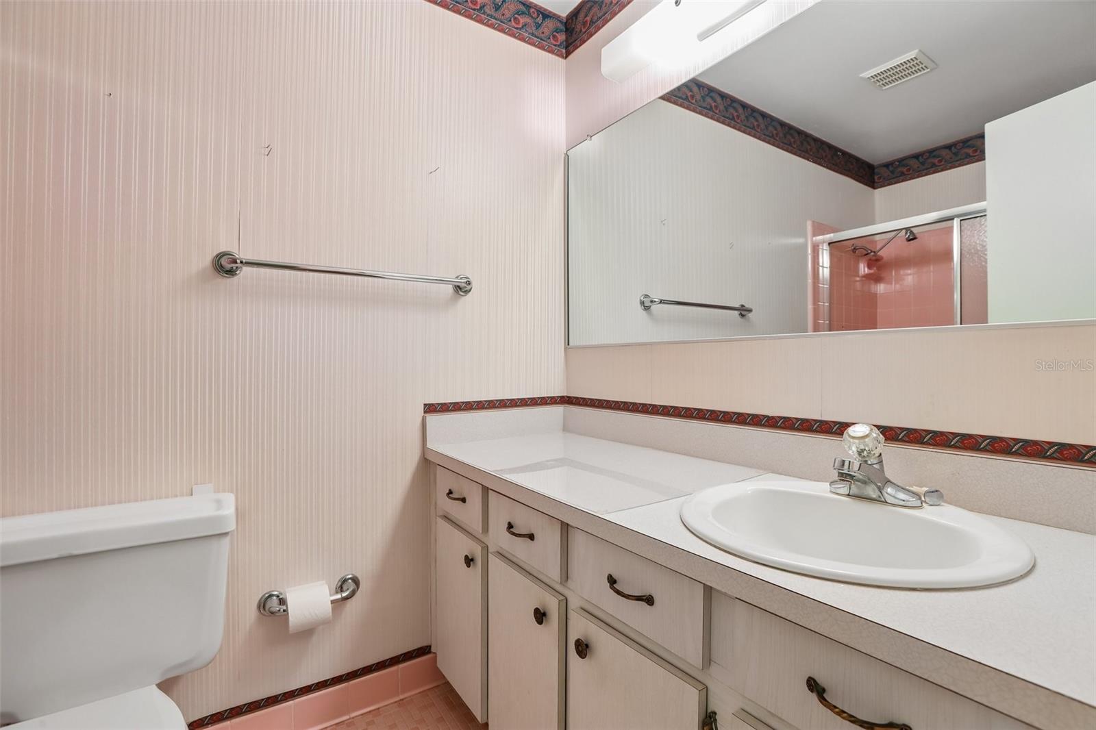 1722 W DEL WEBB BLVD