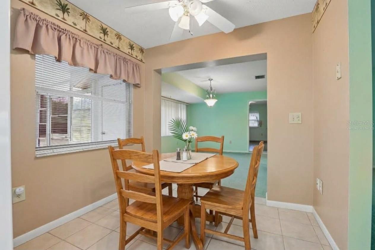 1722 W DEL WEBB BLVD