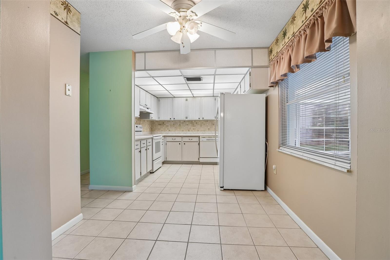 1722 W DEL WEBB BLVD