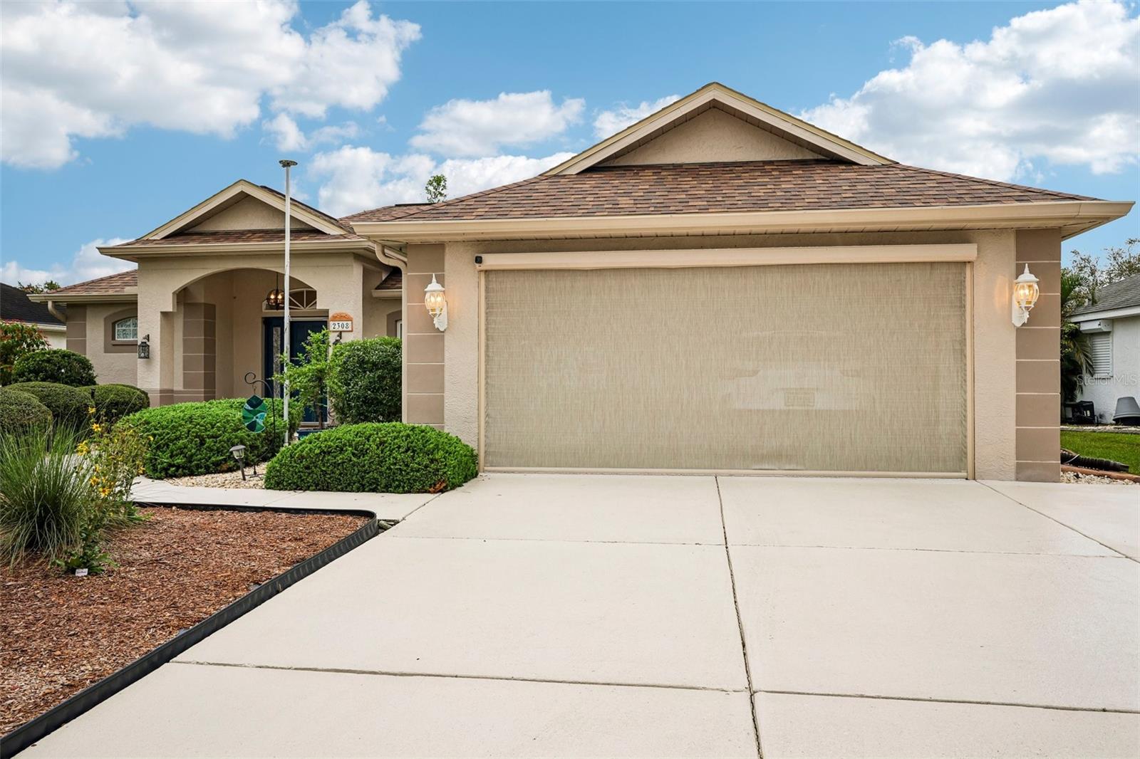 2308 E DEL WEBB BLVD