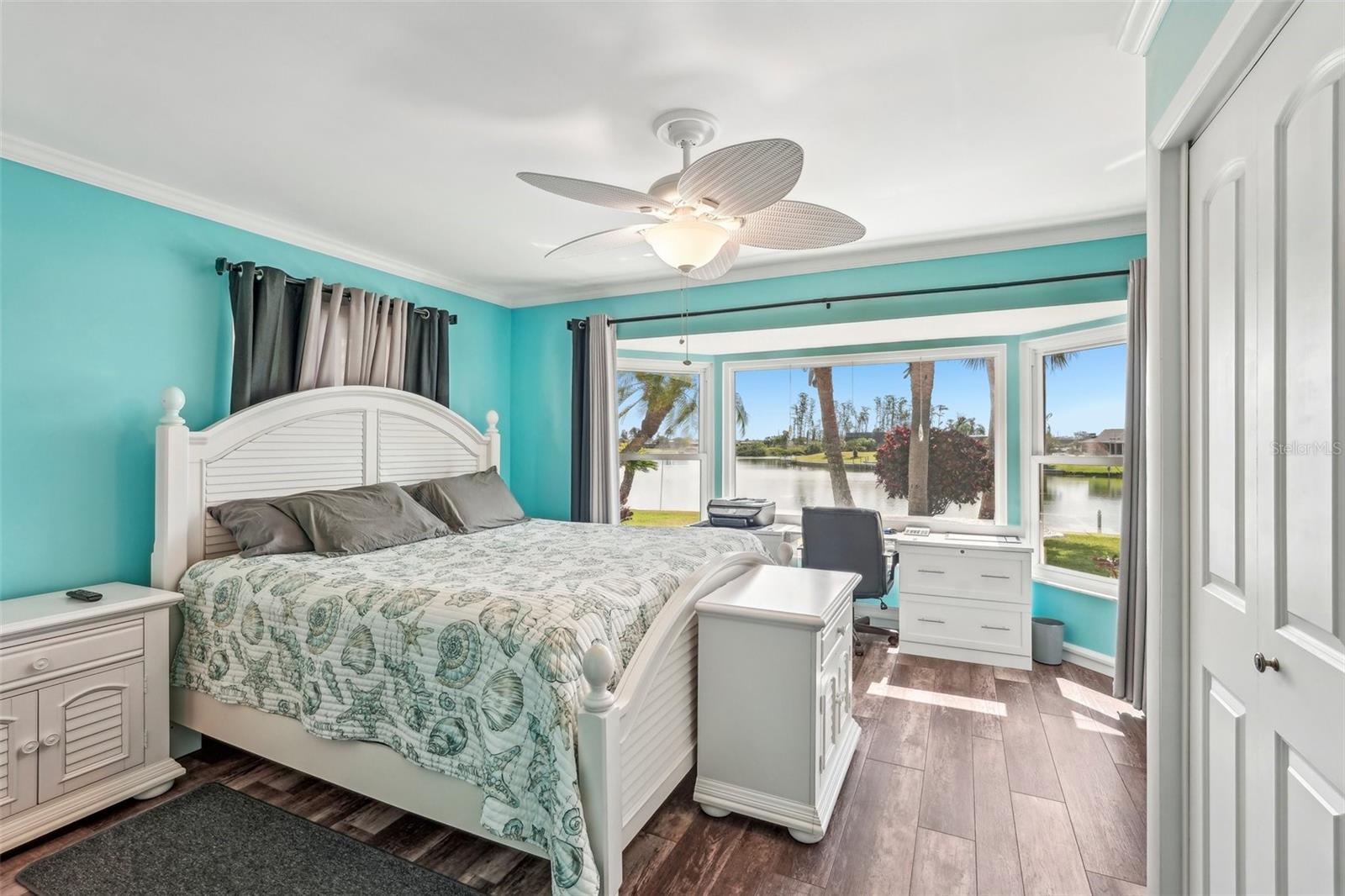 1405 W DEL WEBB BLVD