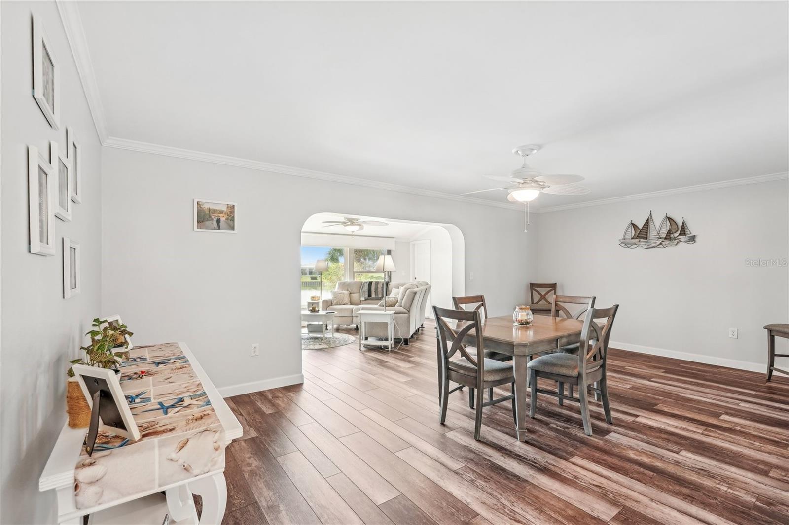 1405 W DEL WEBB BLVD