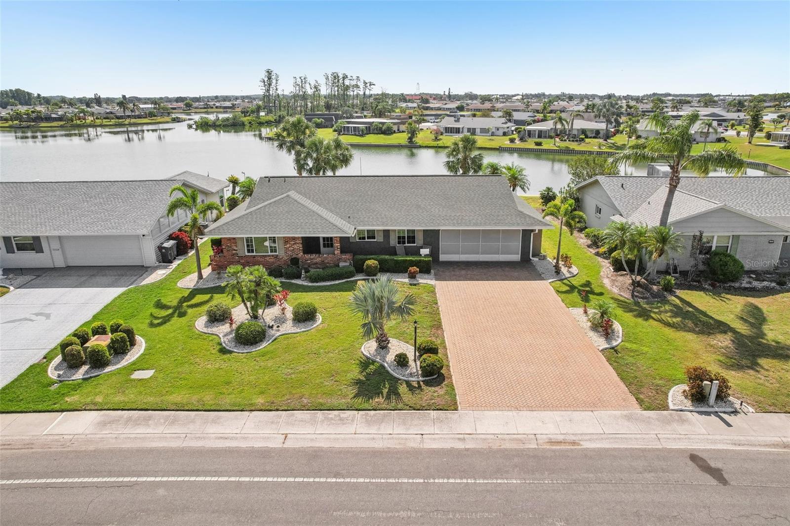 1405 W DEL WEBB BLVD