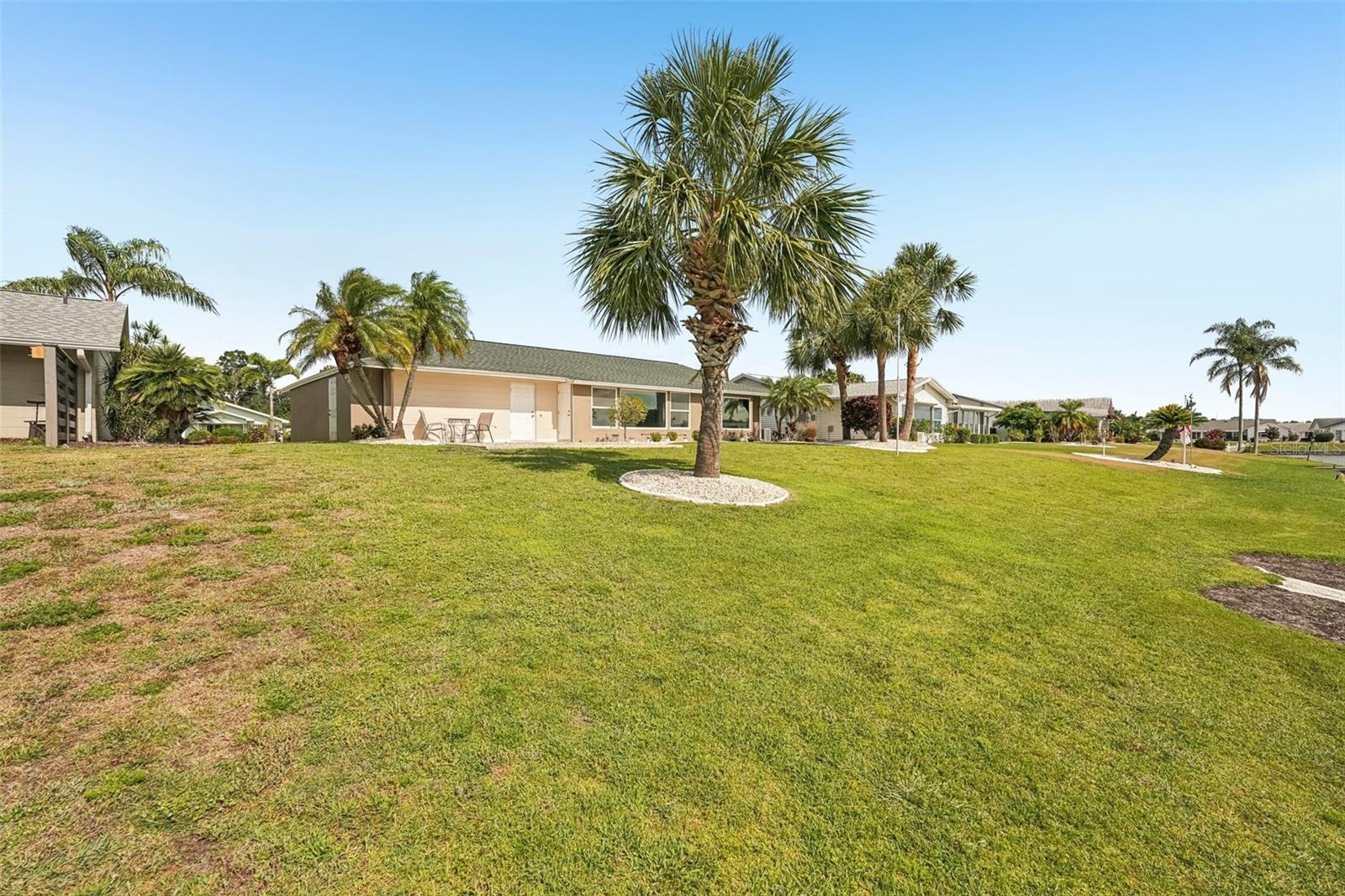 1405 W DEL WEBB BLVD