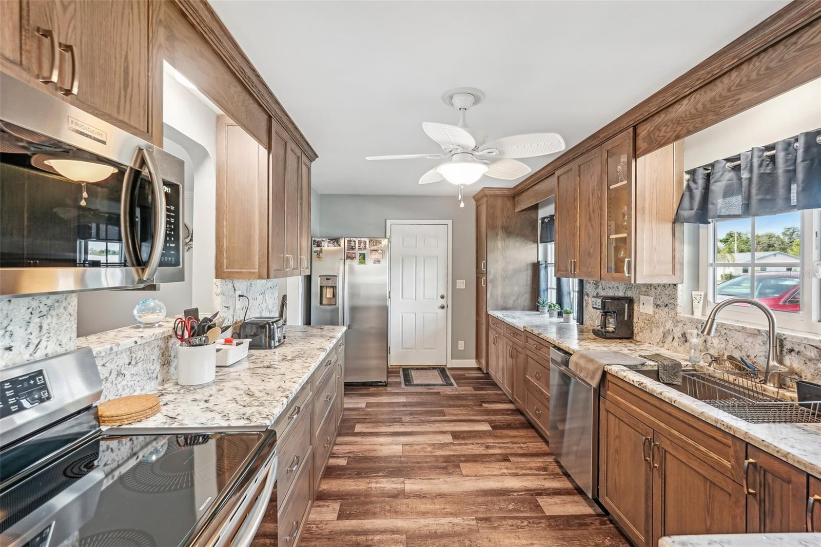 1405 W DEL WEBB BLVD