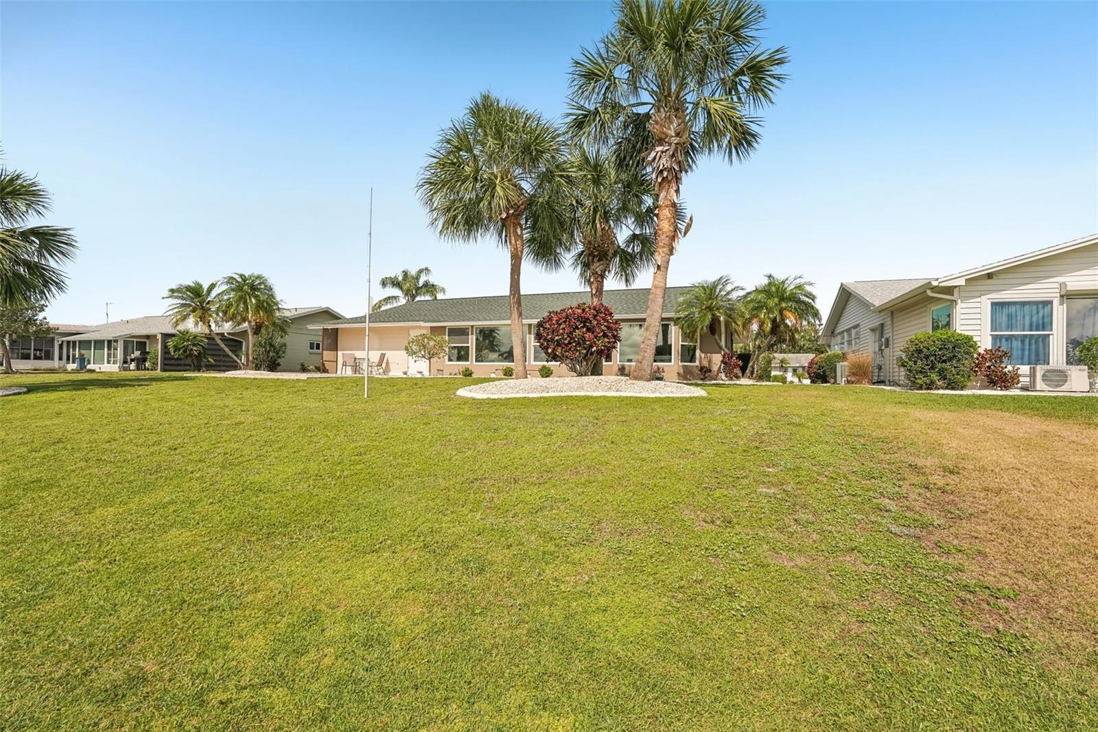 1405 W DEL WEBB BLVD