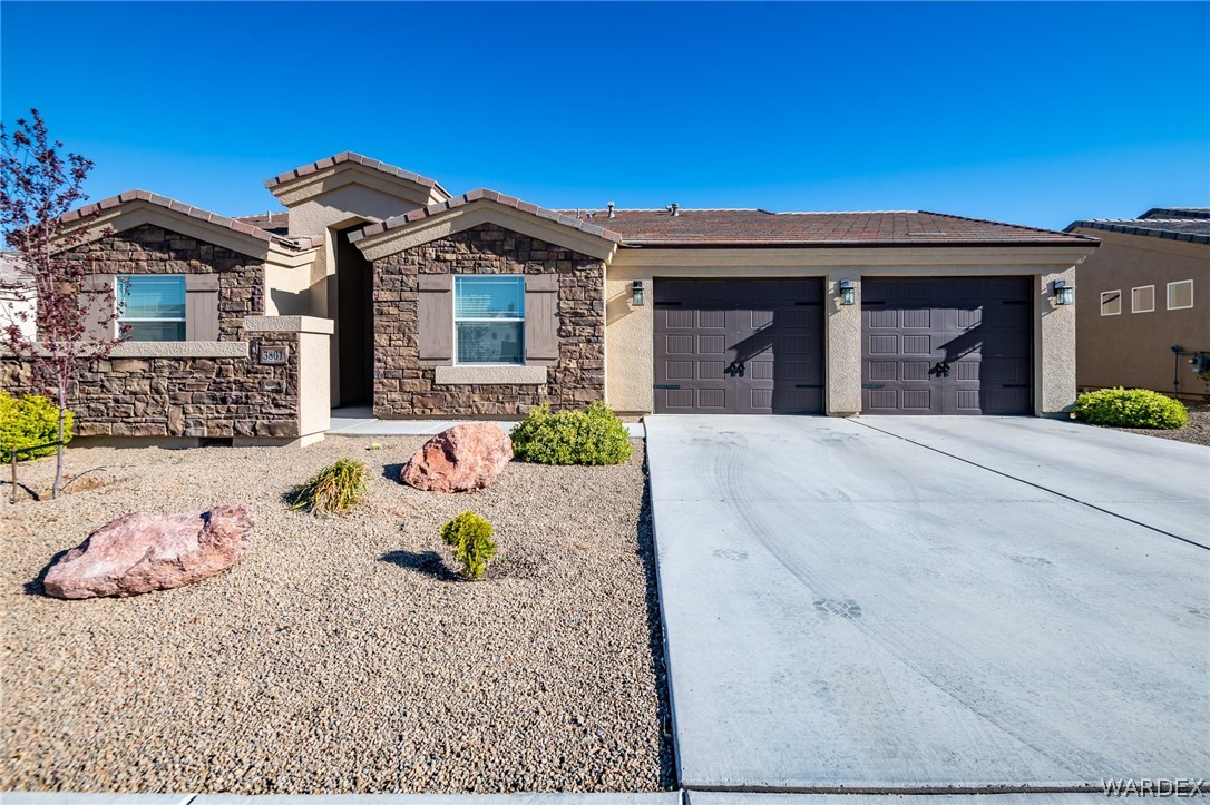 3801 Katie Lane Loop