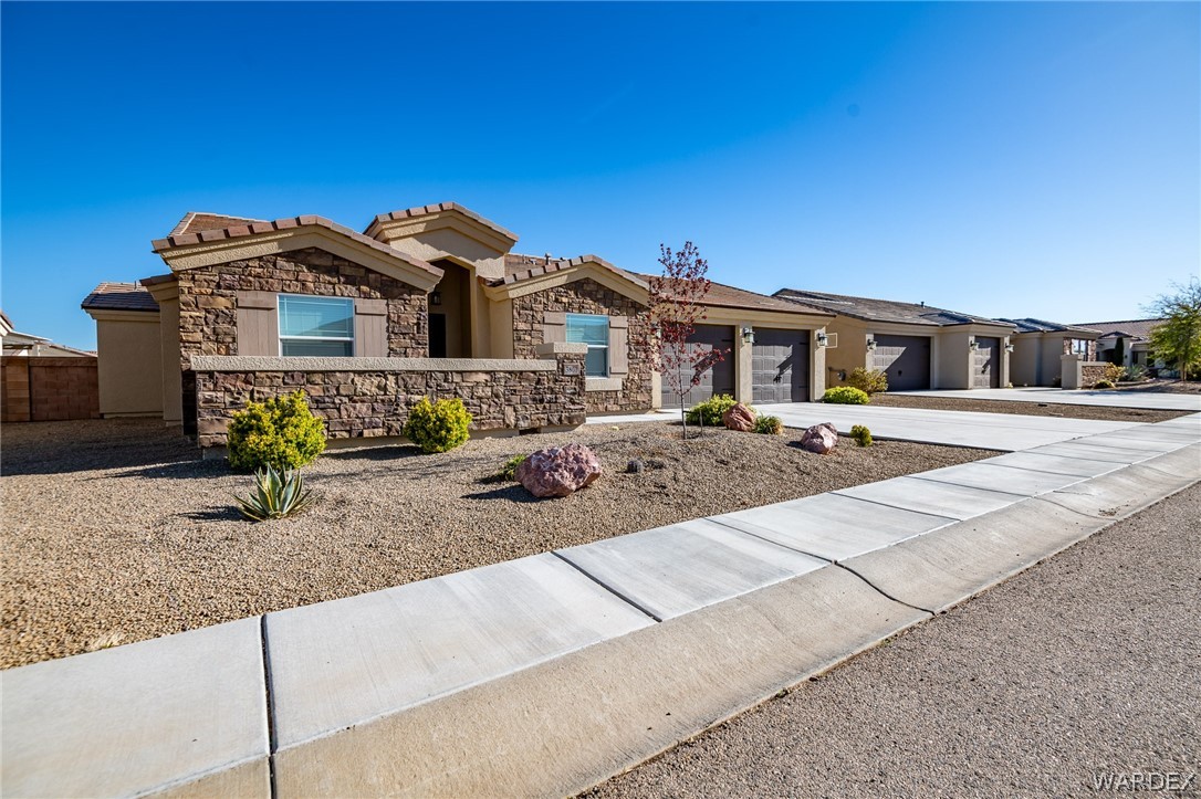 3801 Katie Lane Loop
