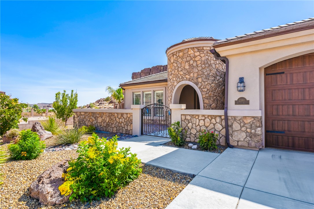 2390 Country Club Drive