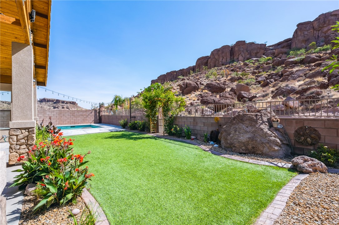2390 Country Club Drive