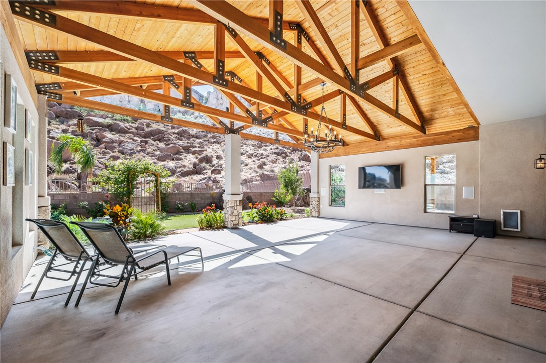 2390 Country Club Drive