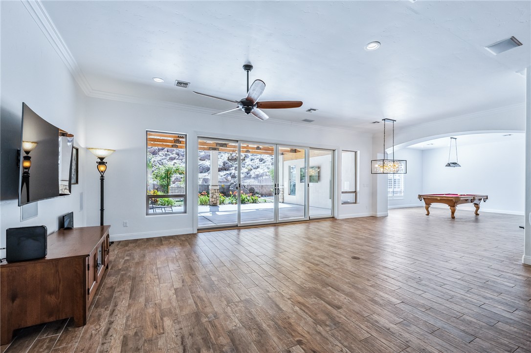 2390 Country Club Drive