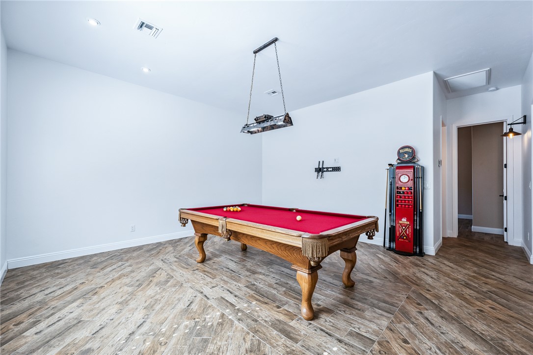 2390 Country Club Drive