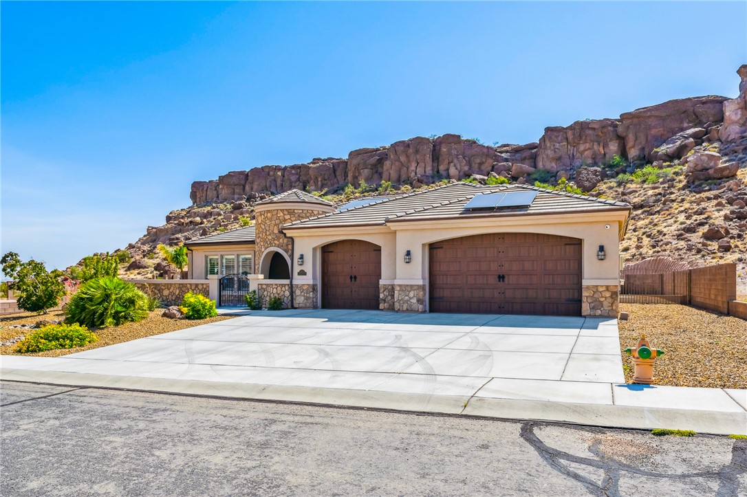 2390 Country Club Drive