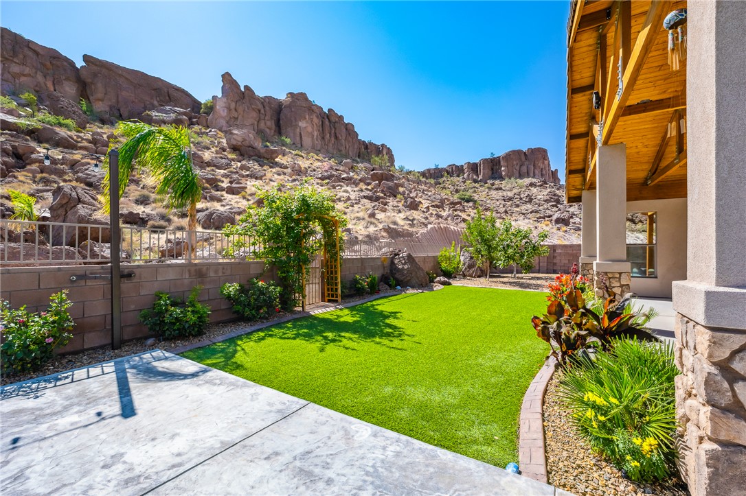 2390 Country Club Drive