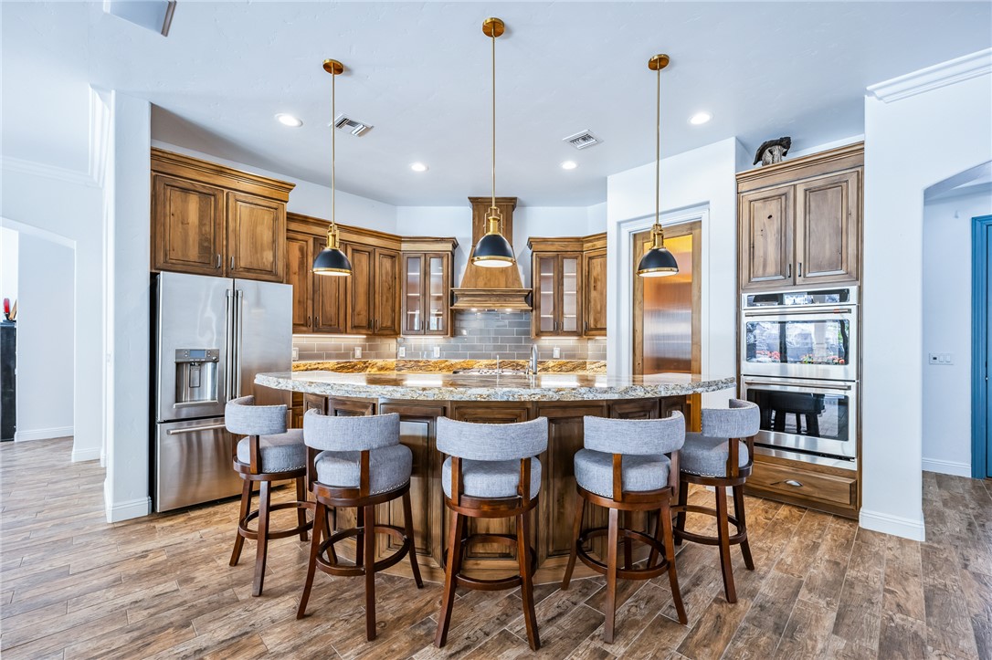 2390 Country Club Drive