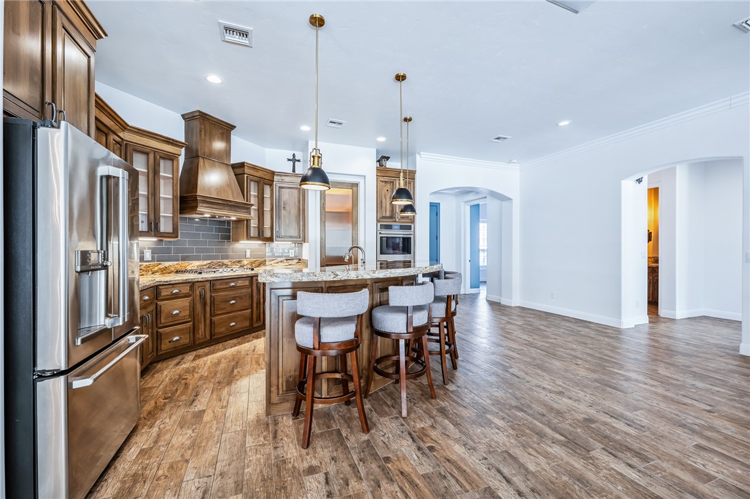 2390 Country Club Drive