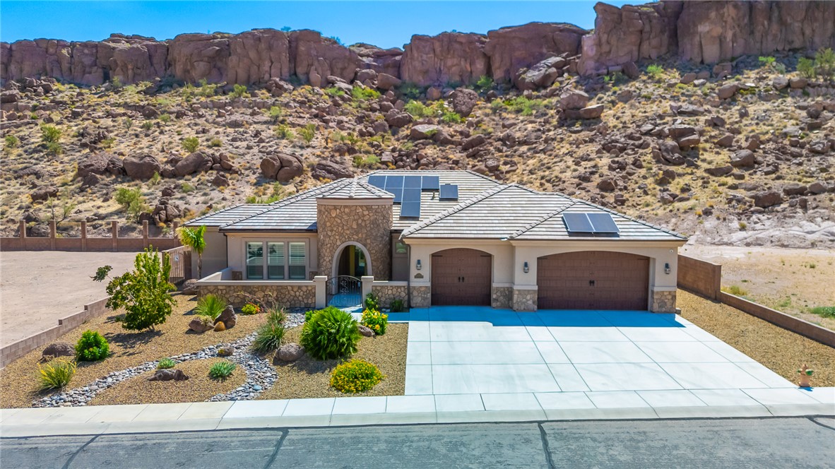 2390 Country Club Drive