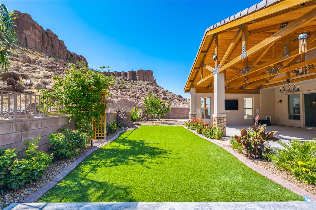 2390 Country Club Drive