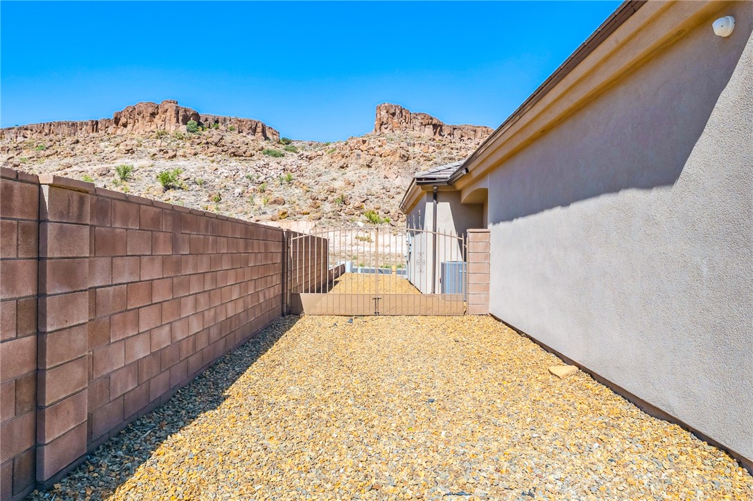 2390 Country Club Drive
