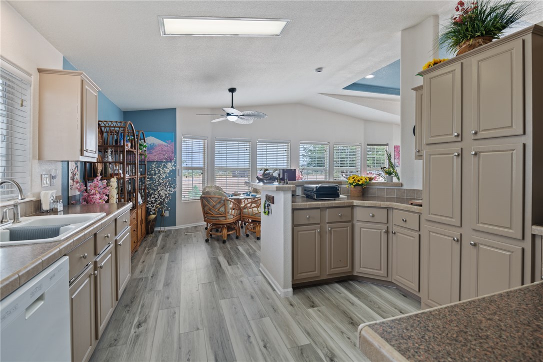 1280 Citrus