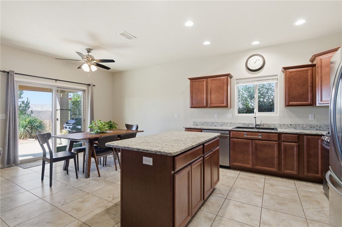 4745 E Old West Road