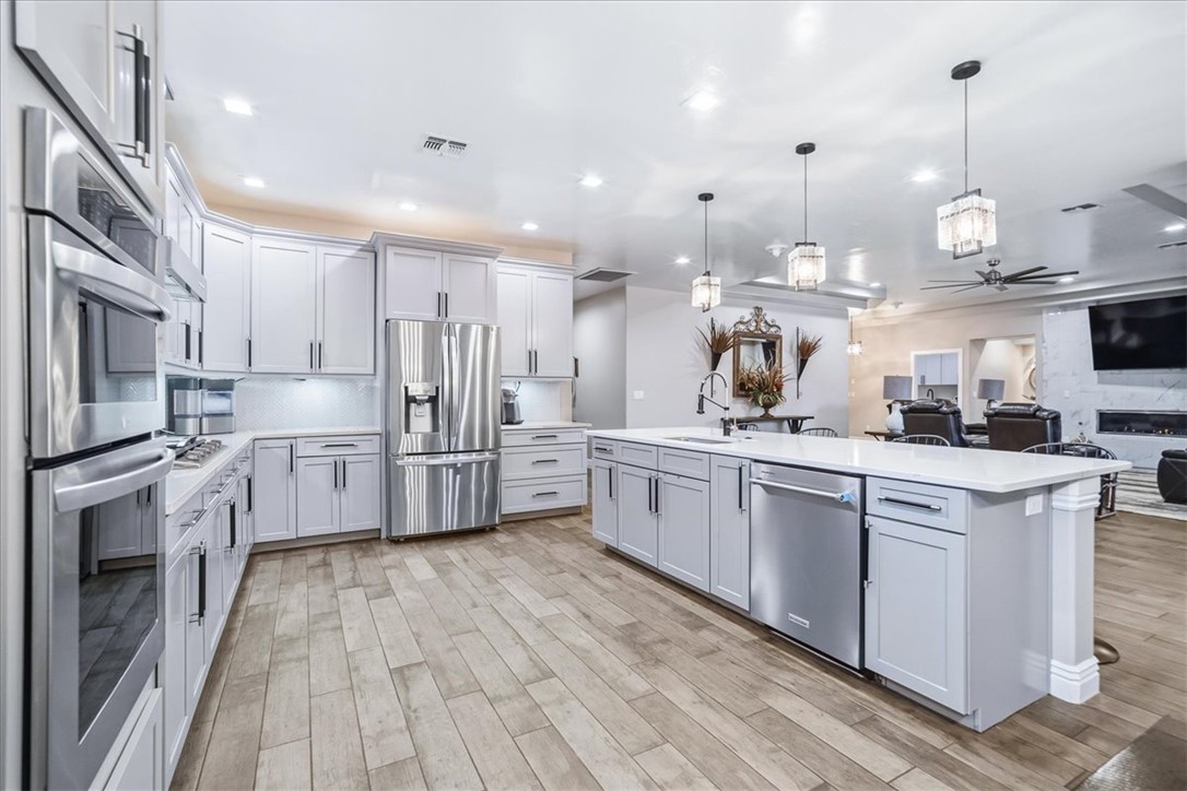 4208 Edgerock Avenue