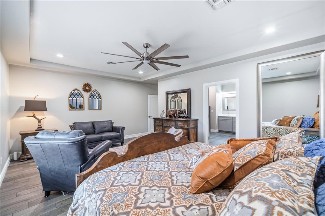 4208 Edgerock Avenue