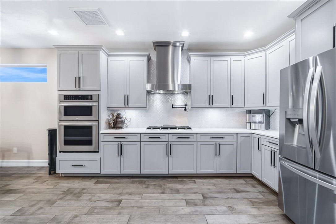 4208 Edgerock Avenue