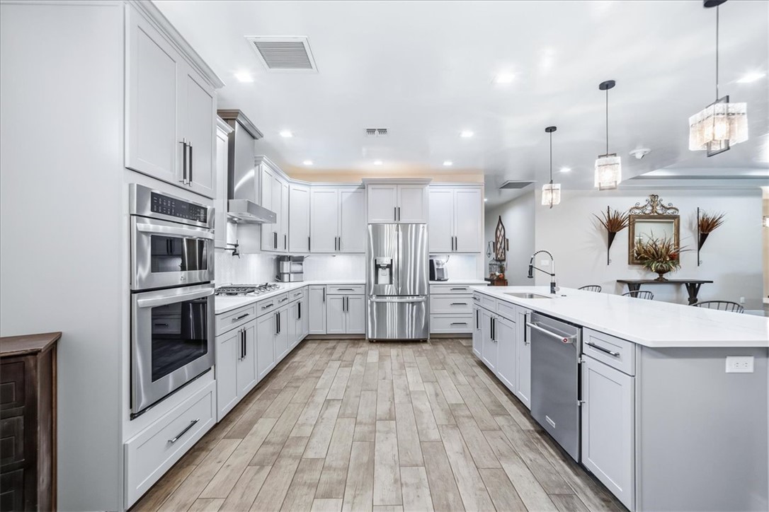 4208 Edgerock Avenue