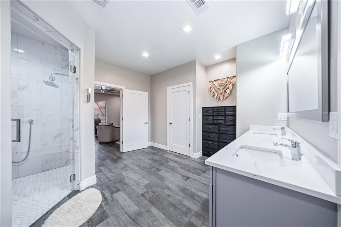 4208 Edgerock Avenue