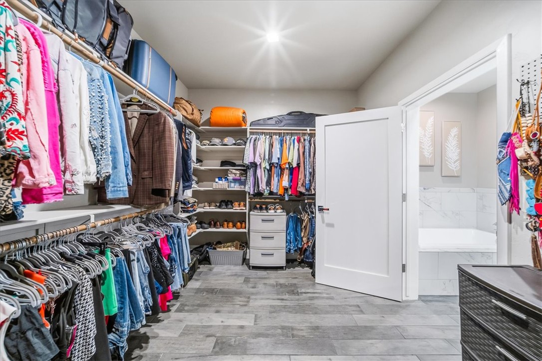 4208 Edgerock Avenue